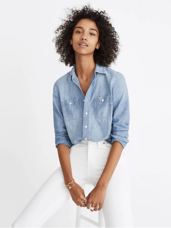 Madewell Tops - Madewell Light Blue Chambray classic ex boyfriend  Button-Down Shirt,small